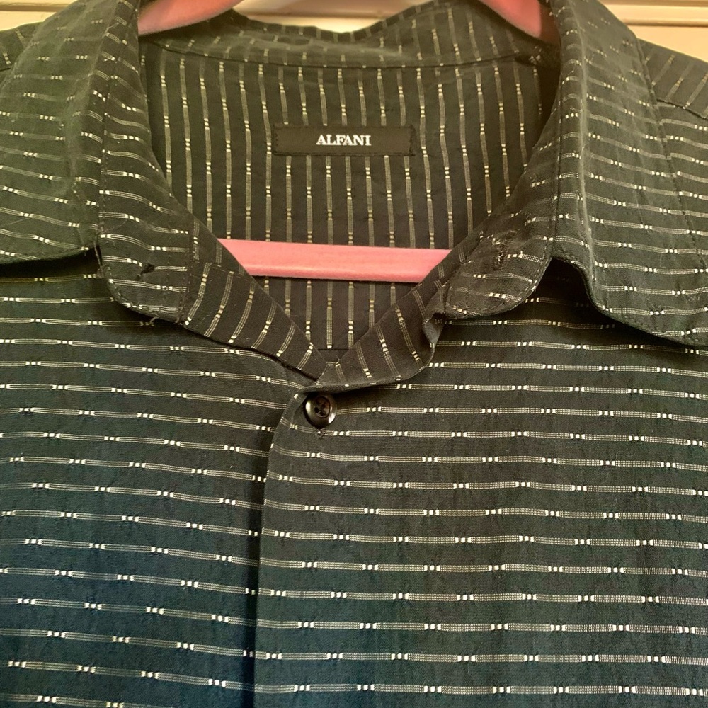 LN MENS ALFINI SHORT SLEEVE SHIRT. BUTTON DOWN. RELAXED FIT. - Picture 3 of 7